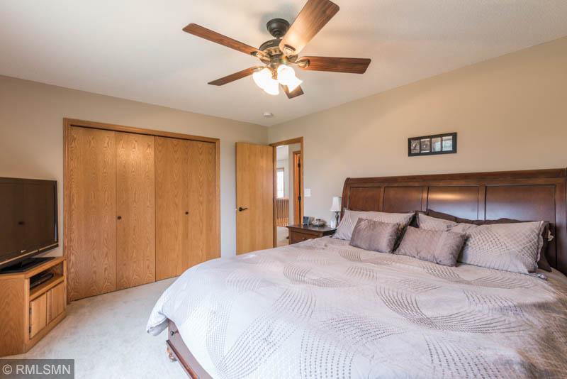4812 5th Street Northwest Rochester, MN 55901 - Photo 15 of 33