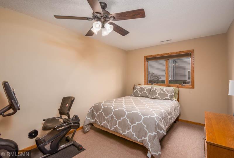4812 5th Street Northwest Rochester, MN 55901 - Photo 22 of 33