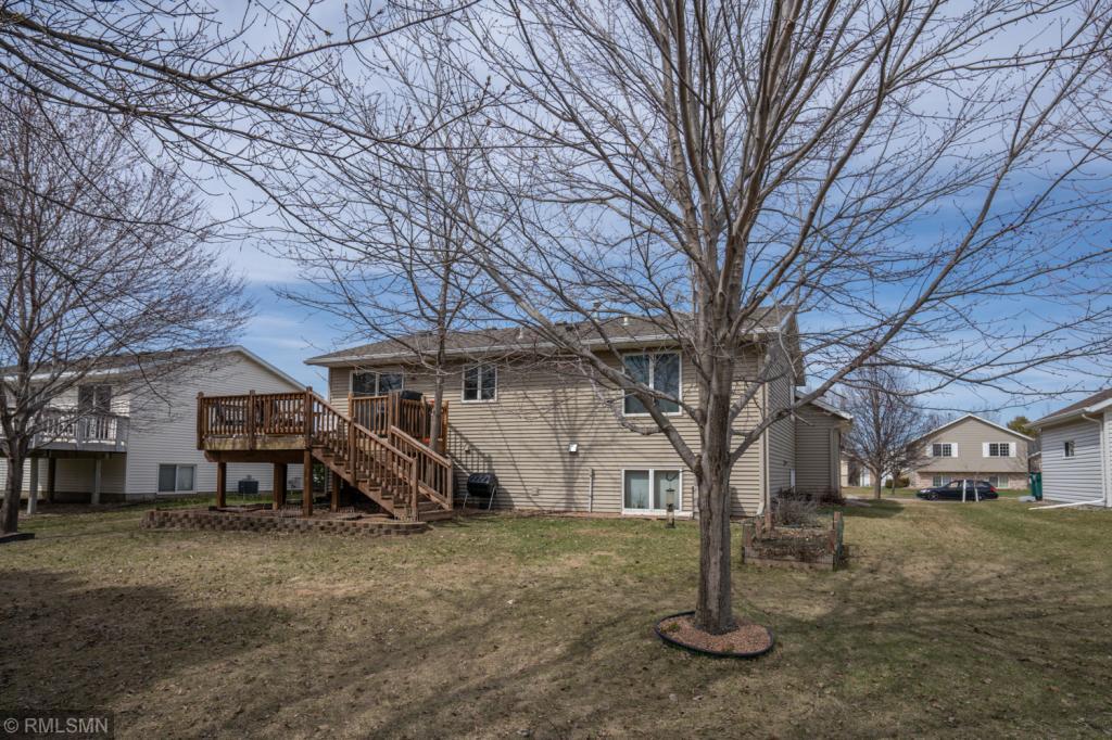 4812 5th Street Northwest Rochester, MN 55901 - Photo 30 of 33