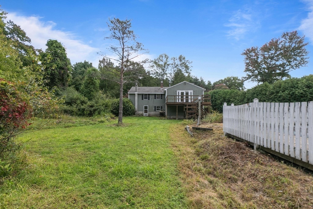 7 Rockpoint Road Southborough, MA 01772 - Photo 28 of 36 Gallery Image 28