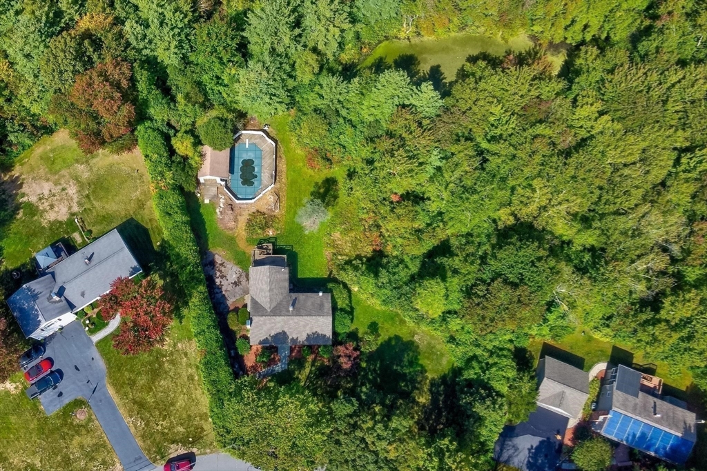 7 Rockpoint Road Southborough, MA 01772 - Photo 33 of 36 Gallery Image 33
