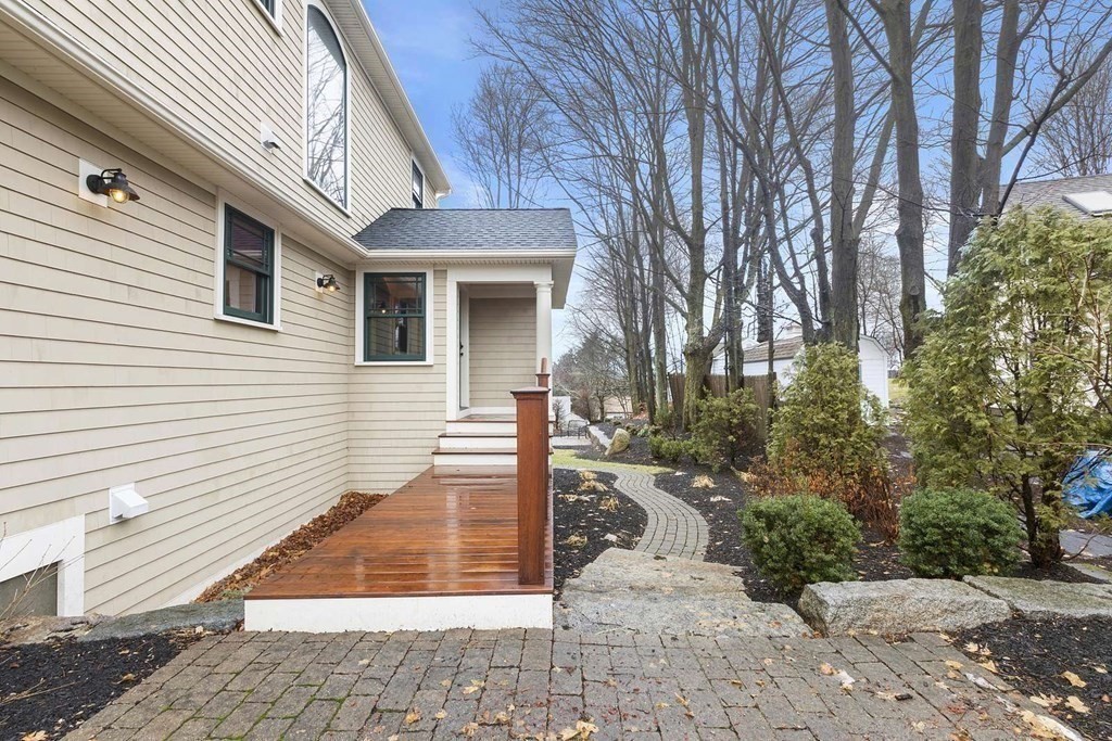 24 Elm Street Dedham, MA 02026 - Photo 4 of 42