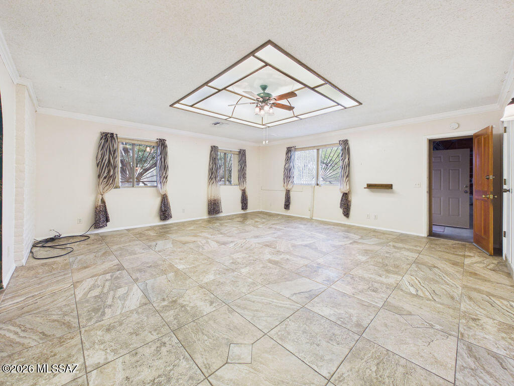 4251 North Wolford Road Tucson, AZ 85749 - Photo 28 of 36