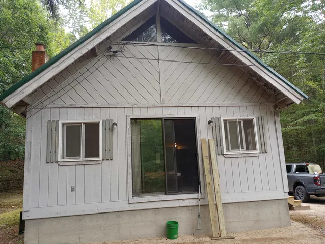 $275,000 | 40 Independence Drive, Freedom, NH 03836