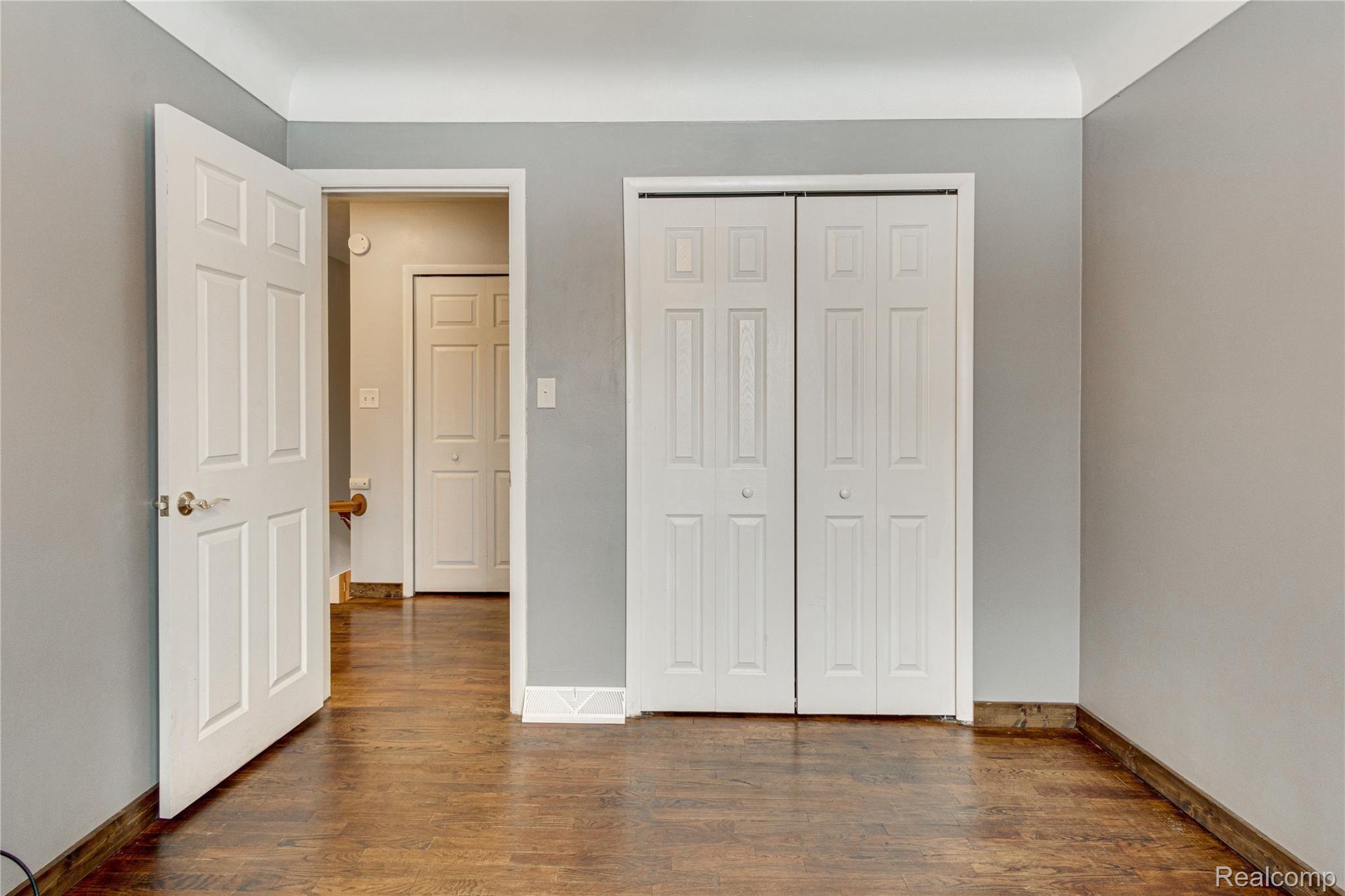 3434 Elliot Road Holly, MI 48442 - Photo 22 of 41 Interiors (34 of 48).jpg