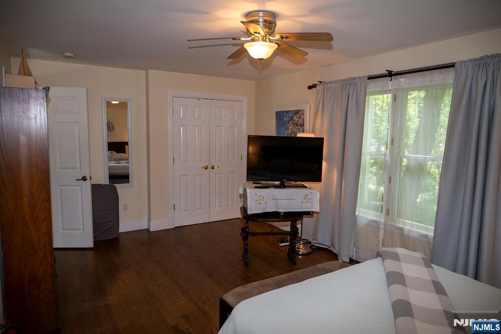 51 Rutherford Place Montvale, NJ 07645 - Photo 35 of 45