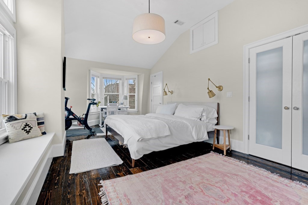 17 Atlantic Street Boston, MA 02127 - Photo 13 of 27