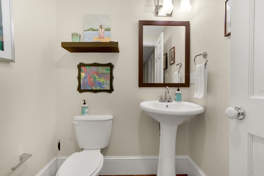 17 Atlantic Street Boston, MA 02127 - Photo 22 of 27