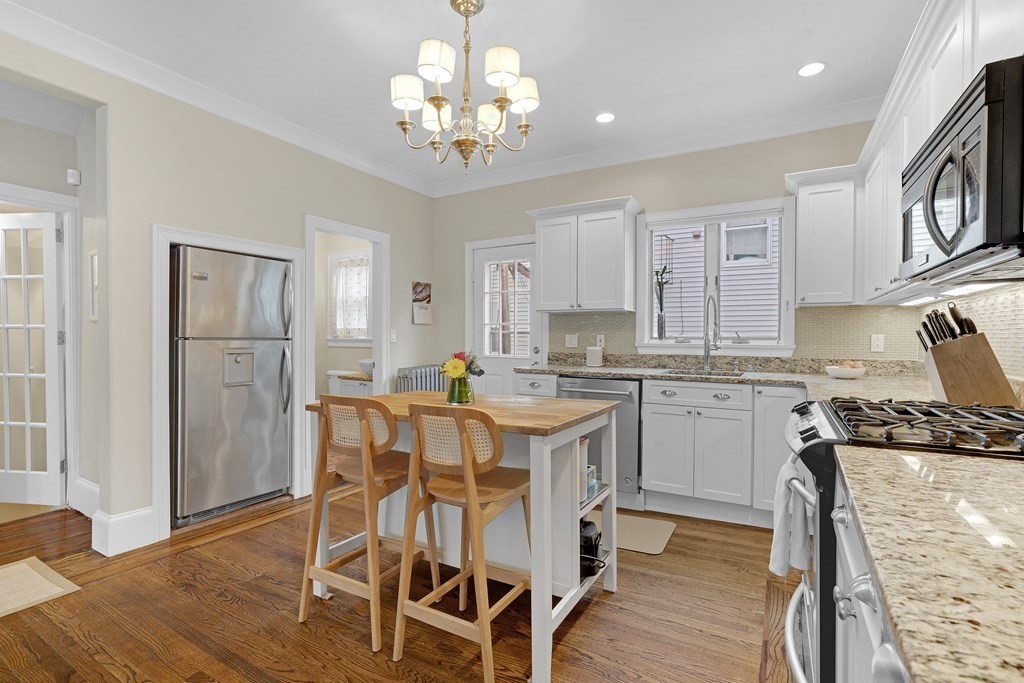 17 Atlantic Street Boston, MA 02127 - Photo 5 of 27