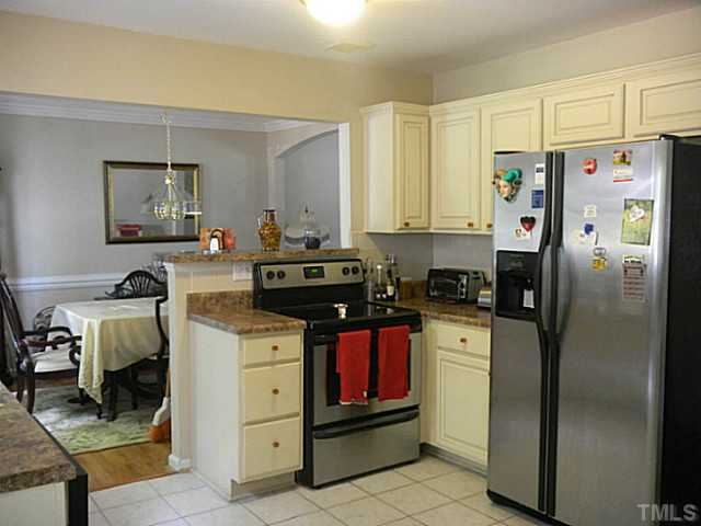 148 Melksham Road Wake Forest, NC 27587 - Photo 8 of 25 Gallery Image 8