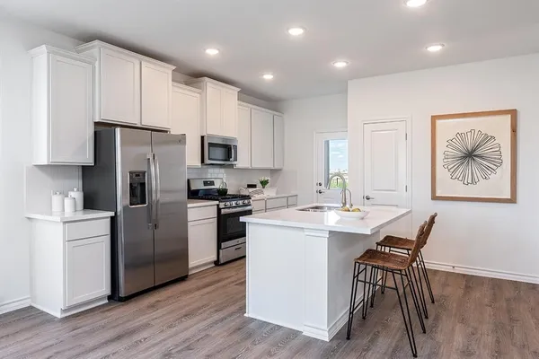 $1,950 | 308 Stinchcomb Road, Hutto, TX 78634