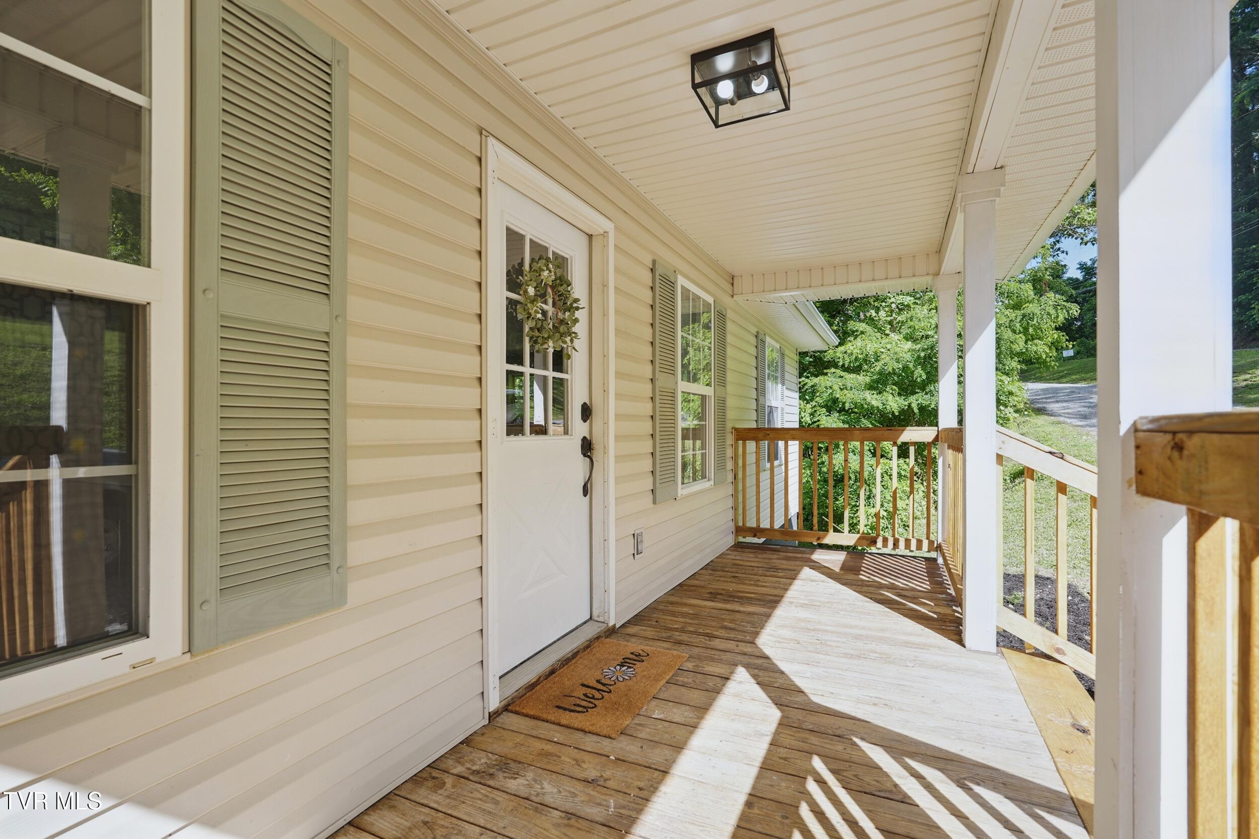 142 Rhody Drive Gray, TN 37615 - Photo 10 of 31 11_dsc05129