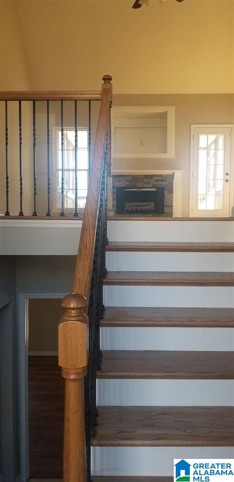 680 Ridgefield Way Odenville, AL 35120 - Photo 2 of 6