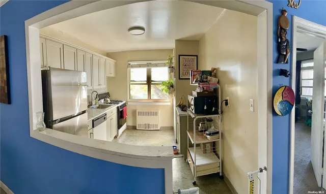 $3,000 | 324 Post, Unit 1I, Westbury, NY 11590