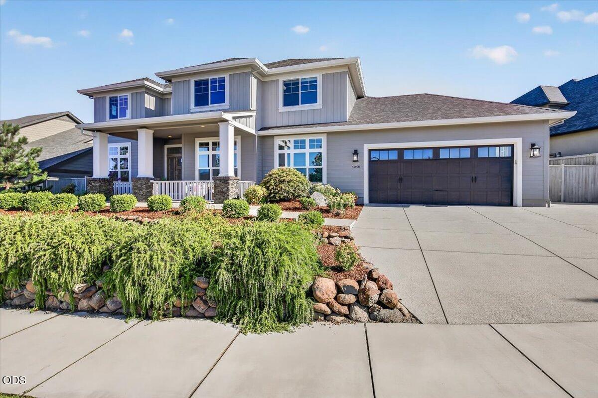 4048 Fieldbrook Avenue Medford, OR 97504 - Photo 7 of 89