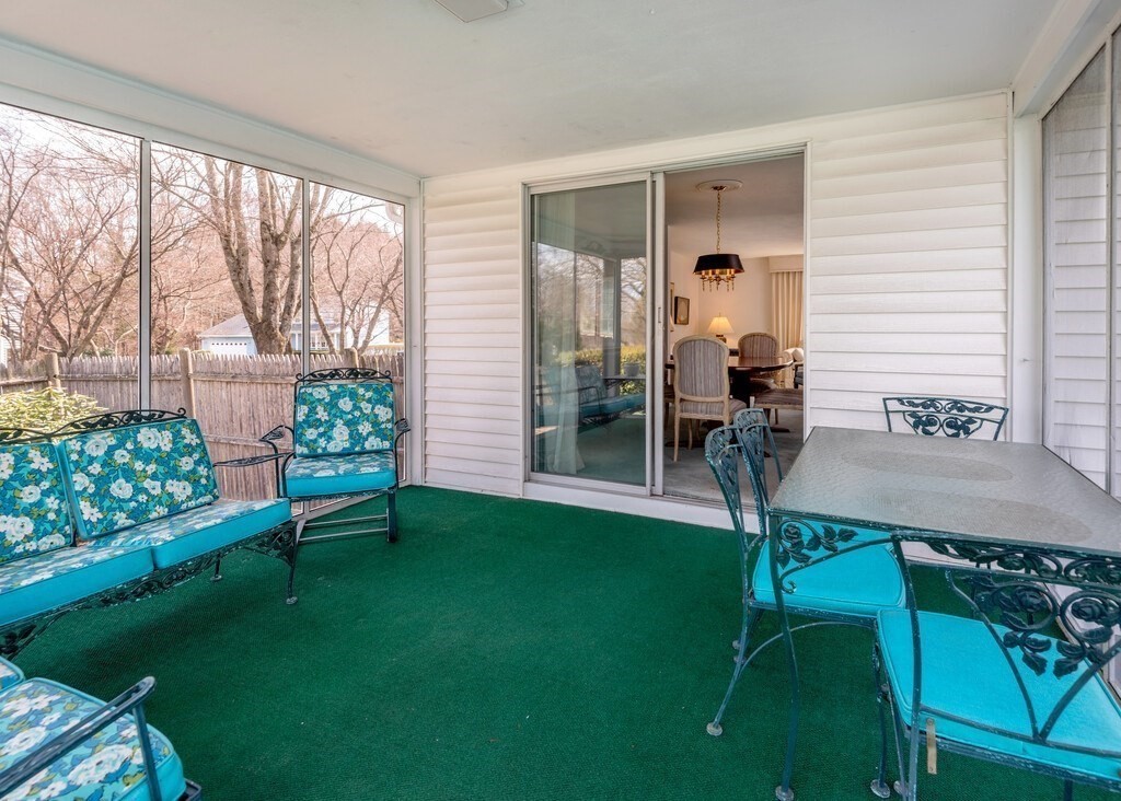11 Founders Road Shrewsbury, MA 01545 - Photo 10 of 39