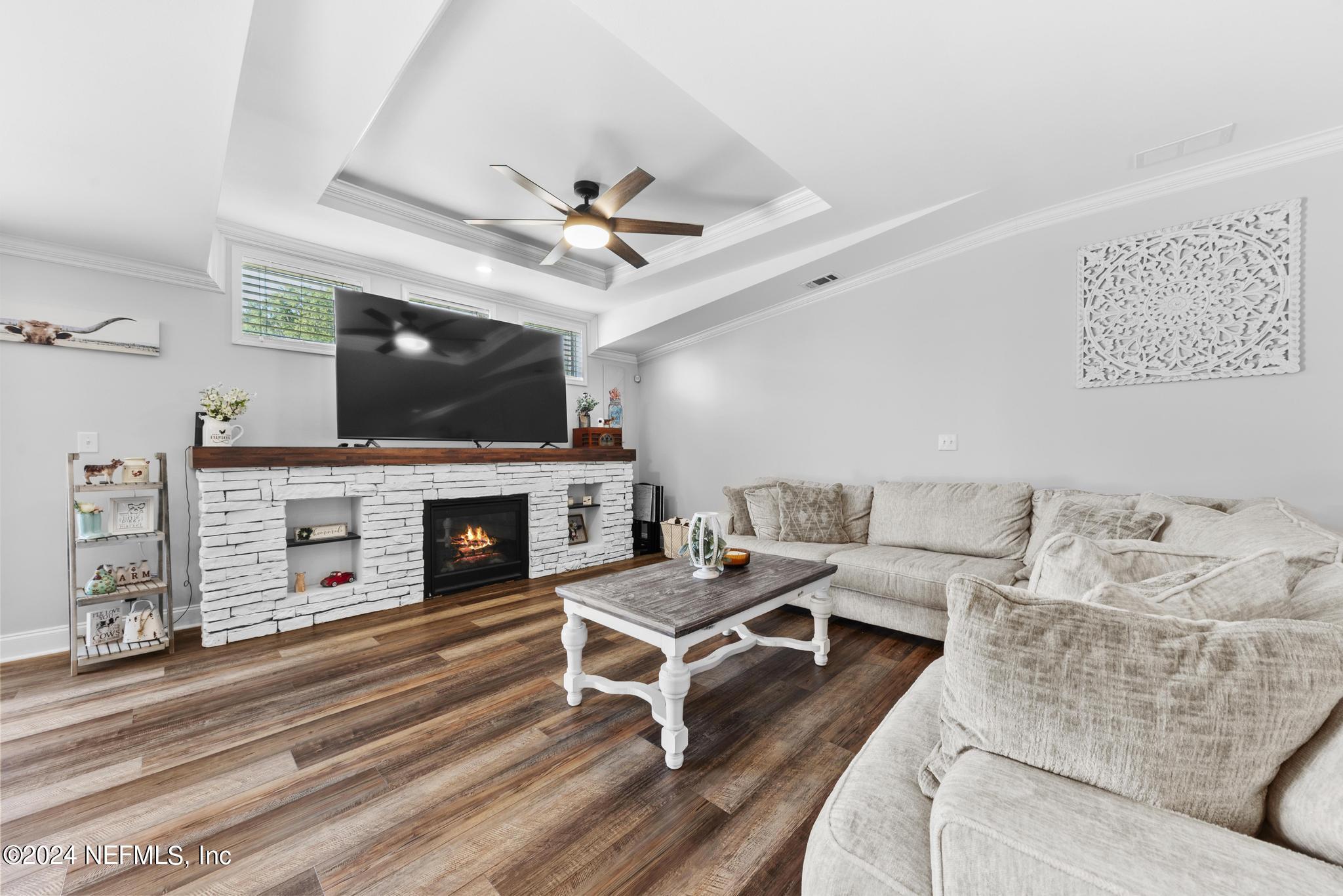9068 Old Plank Road Jacksonville, FL 32220 - Photo 11 of 36 Great Room