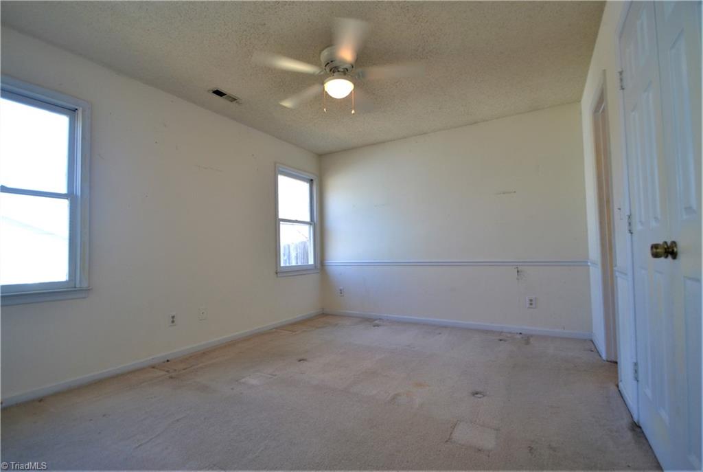 526 Apple Ridge Road Greensboro, NC 27406 - Photo 8 of 12 Gallery Image 8