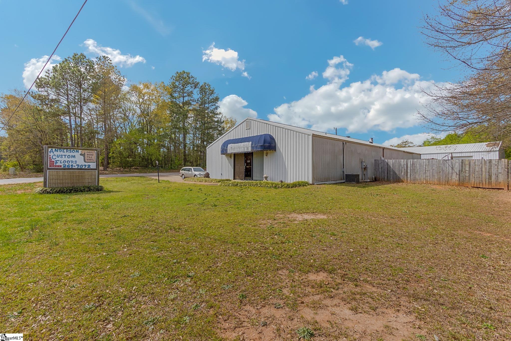 2004 Whitehall Road Anderson, SC 29625 - Photo 2 of 36