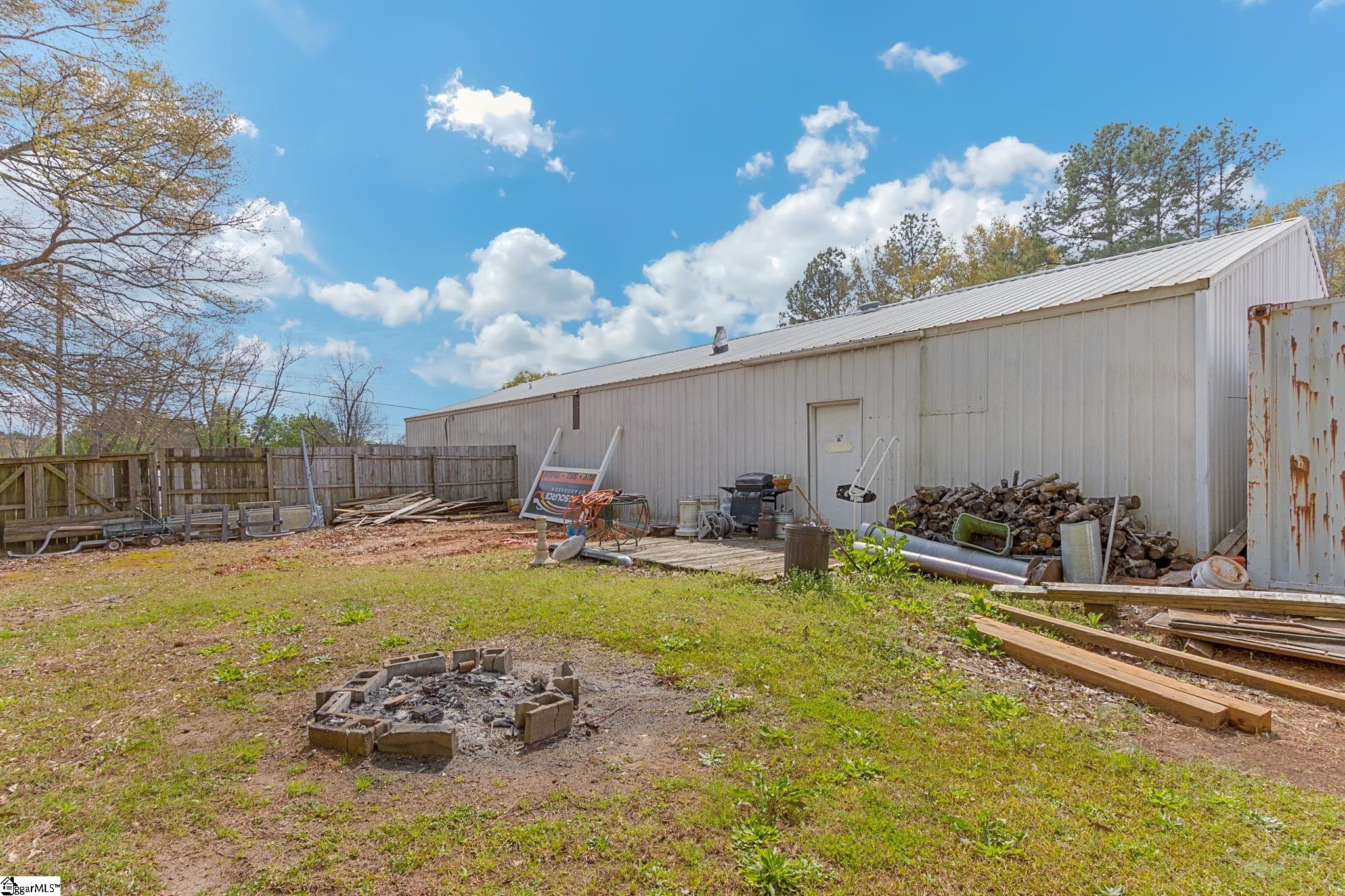 2004 Whitehall Road Anderson, SC 29625 - Photo 21 of 36