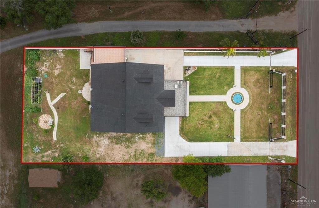 5056 Mile 8 Road Edinburg, TX 78541 - Photo 33 of 34 swimming pool view