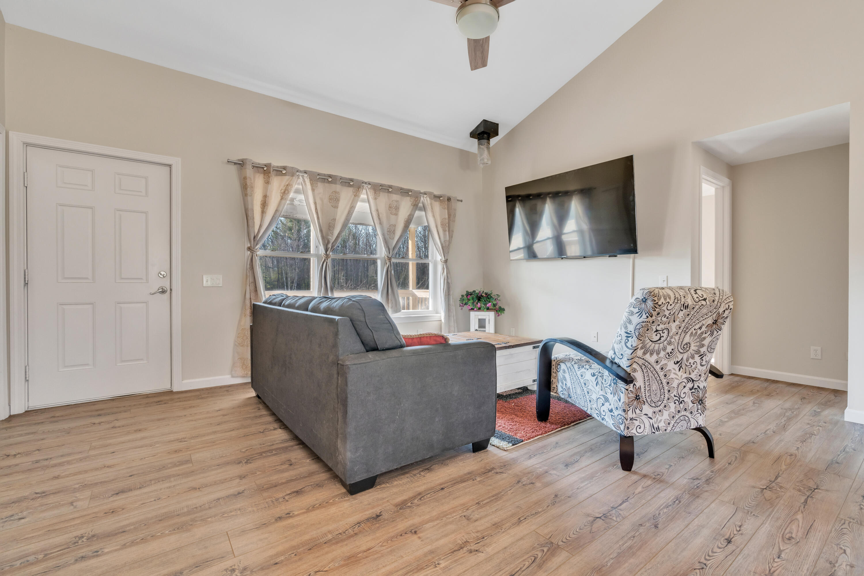 35 Beech Ridge Road North Berwick, ME 03906 - Photo 35 of 94 Livingroom