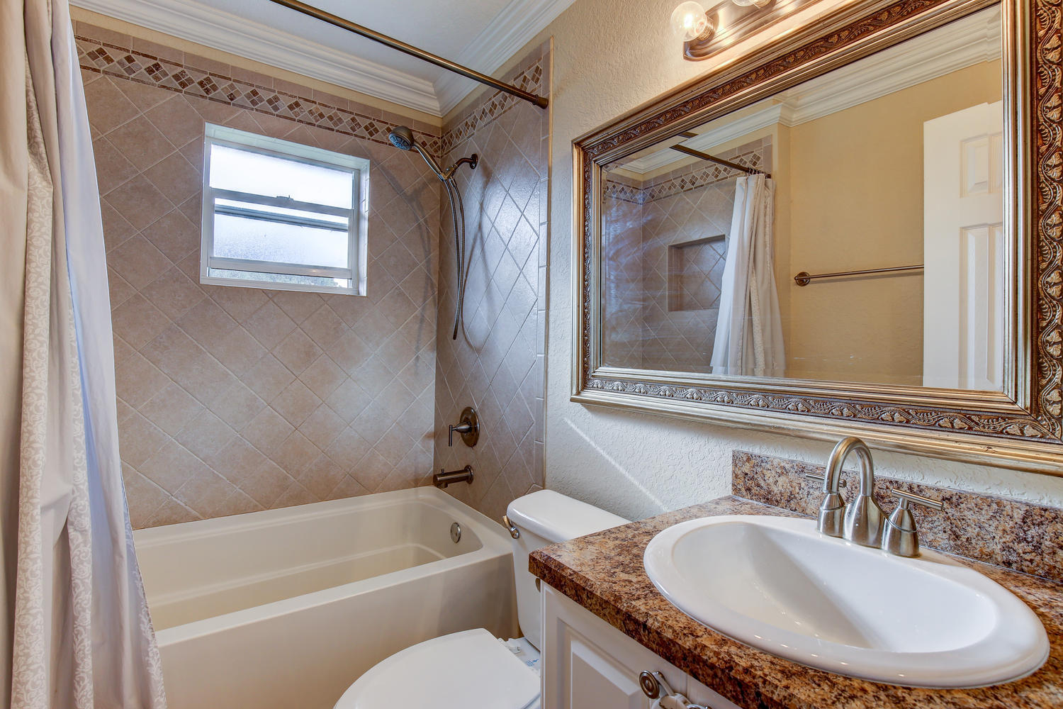 3261 Northeast 4th Avenue Boca Raton, FL 33431 - Photo 11 of 14 3261 NE 4th Ave Boca Raton FL-large-012-