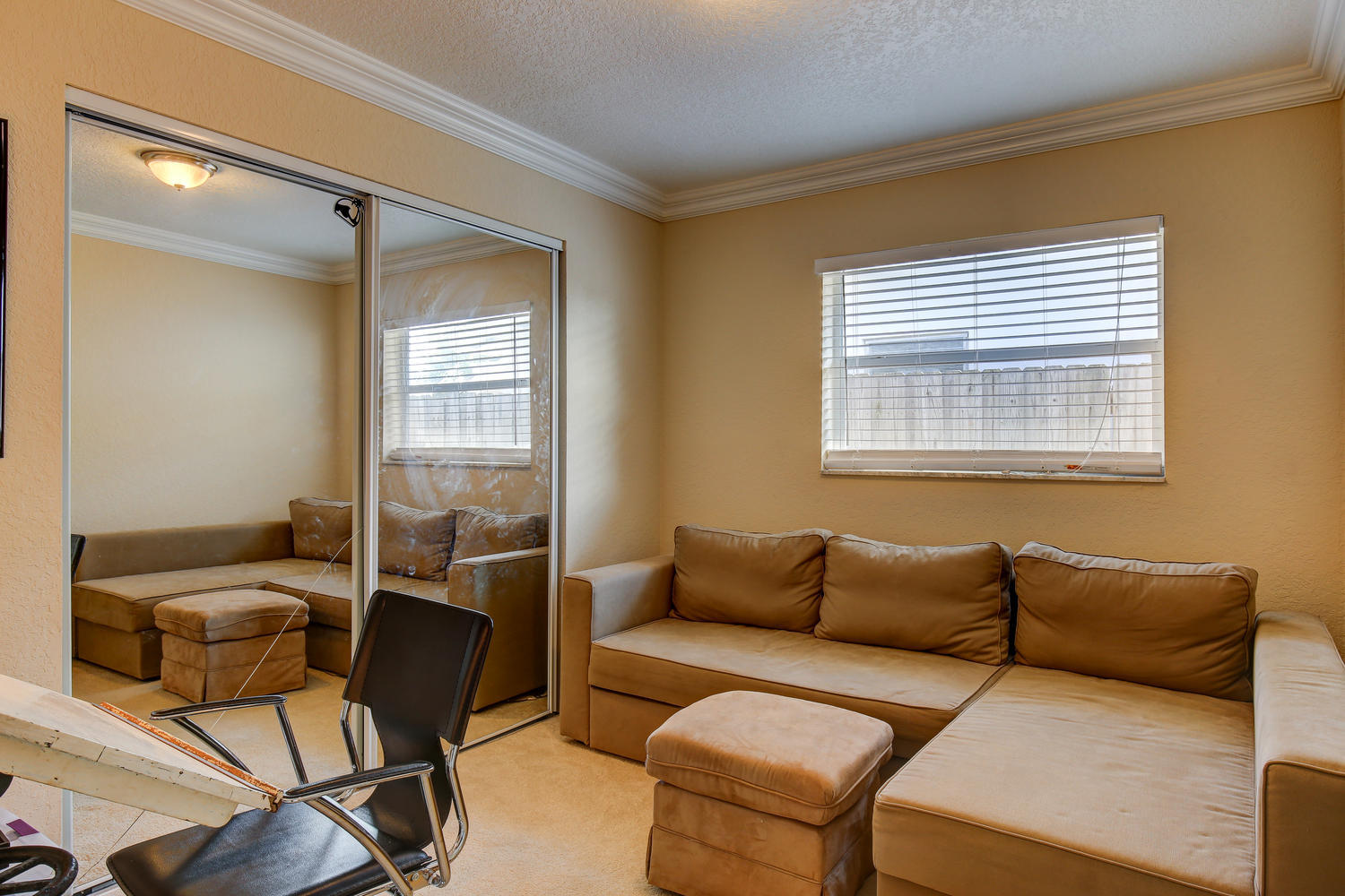 3261 Northeast 4th Avenue Boca Raton, FL 33431 - Photo 7 of 14 3261 NE 4th Ave Boca Raton FL-large-008-
