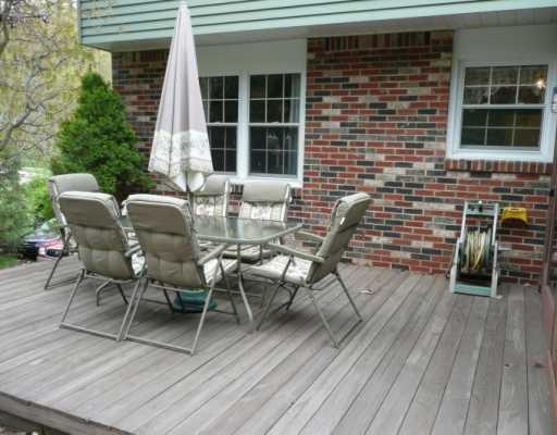 8750 Sloop Road Pittsburgh, PA 15237 - Photo 12 of 16 Patio/Deck.