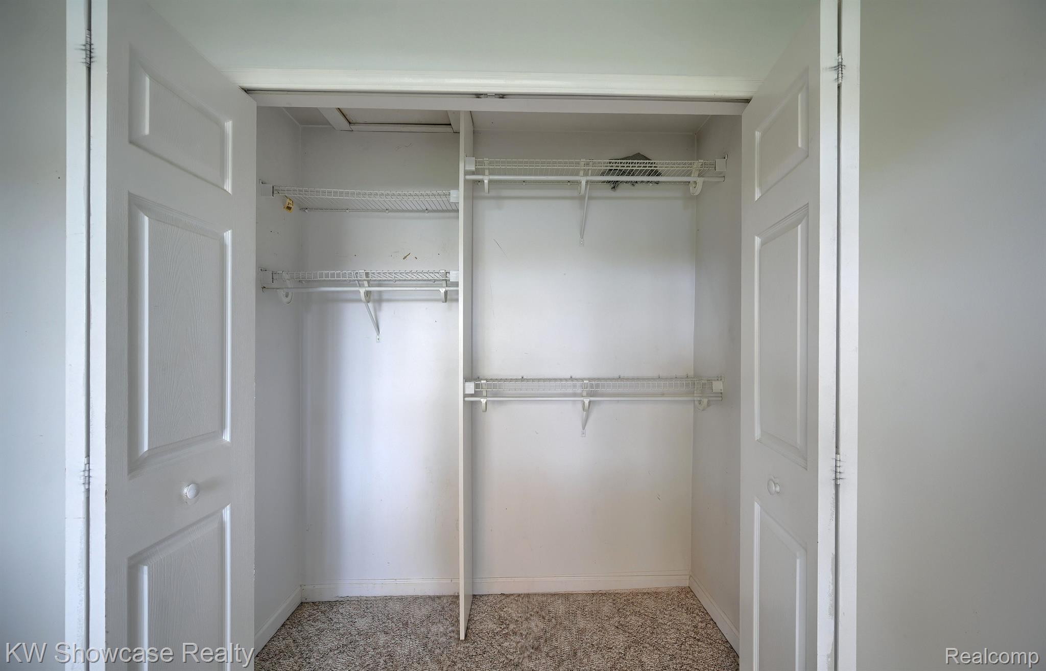 5276 Wayne Road White Lake, MI 48383 - Photo 13 of 22 Gallery Image 13