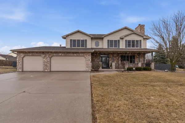 $589,900 | 242 Kiesner Drive, Chilton, WI 53014