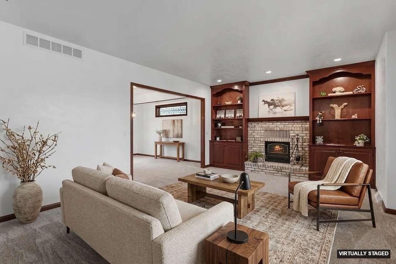 242 Kiesner Drive Chilton, WI 53014 - Photo 21 of 70 Living_Room_MLS