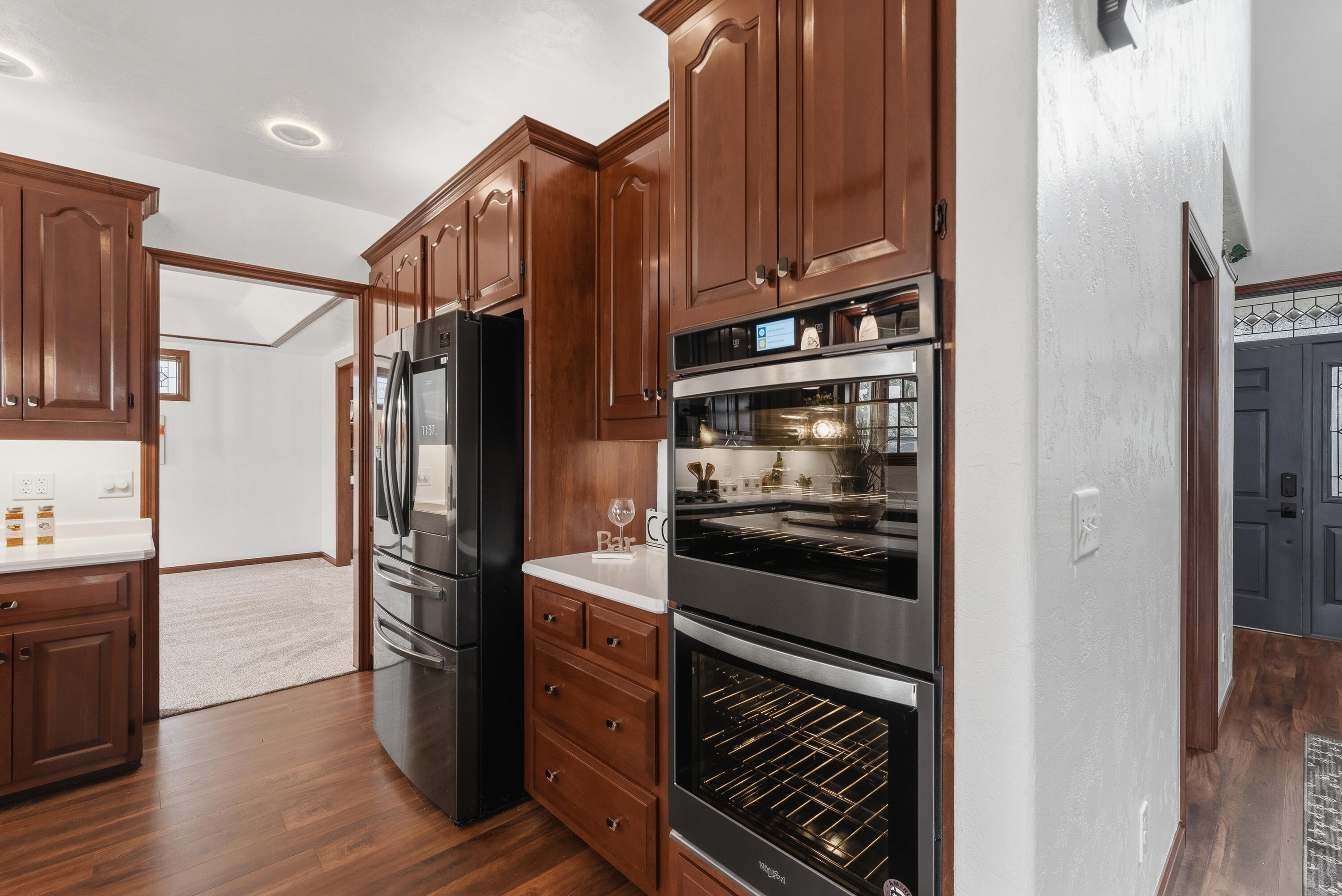 242 Kiesner Drive Chilton, WI 53014 - Photo 8 of 70 Double Ovens