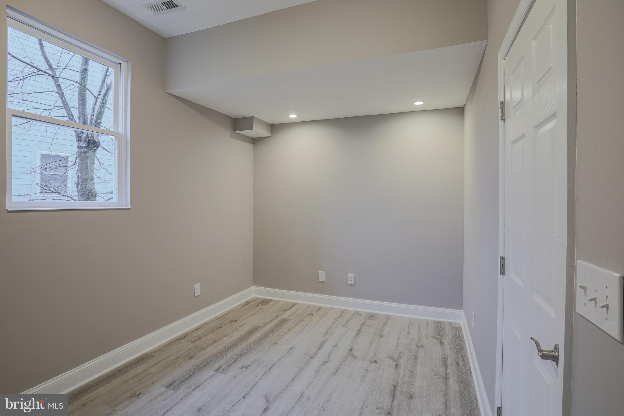 5864 Pimlico Road Baltimore, MD 21209 - Photo 27 of 30
