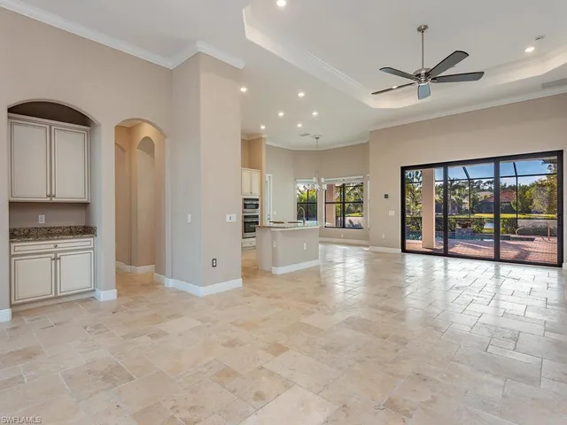 $1,495,000 | 2308 Somerset Place, Naples, FL 34120