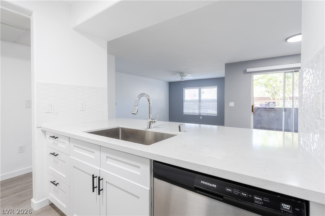 555 East Silverado Ranch Boulevard, Unit 1007 Las Vegas, NV 89183 - Photo 7 of 31