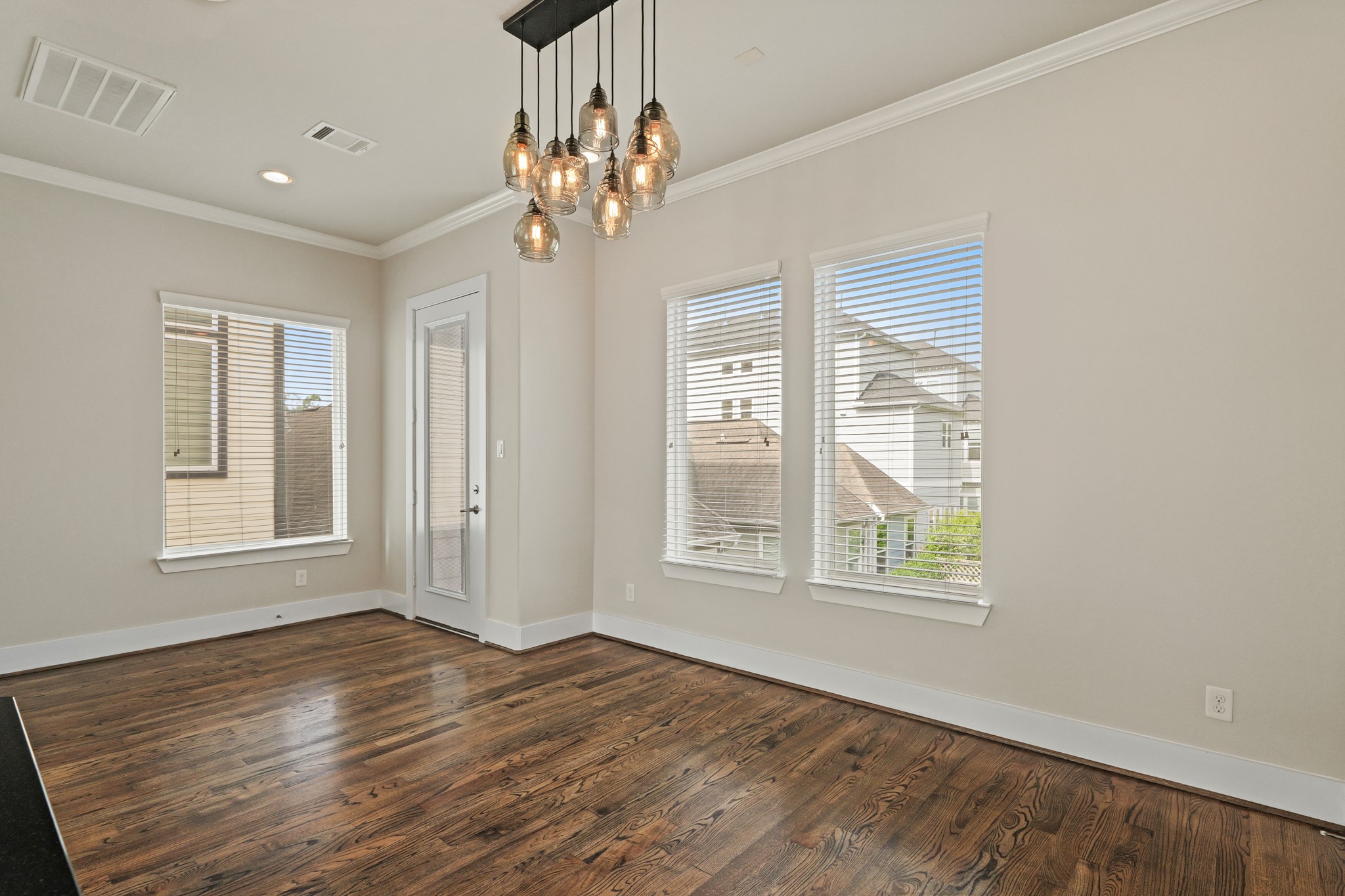 906 West 17th Street, Unit E Houston, TX 77008 - Photo 18 of 36