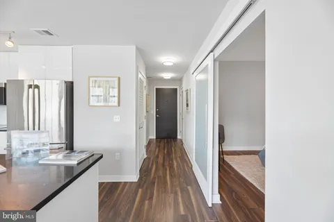 $649,000 | 460 New York Avenue Northwest, Unit 607, Washington, DC 20001