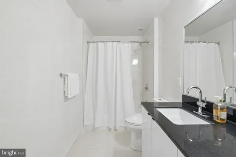 $649,000 | 460 New York Avenue Northwest, Unit 607, Washington, DC 20001