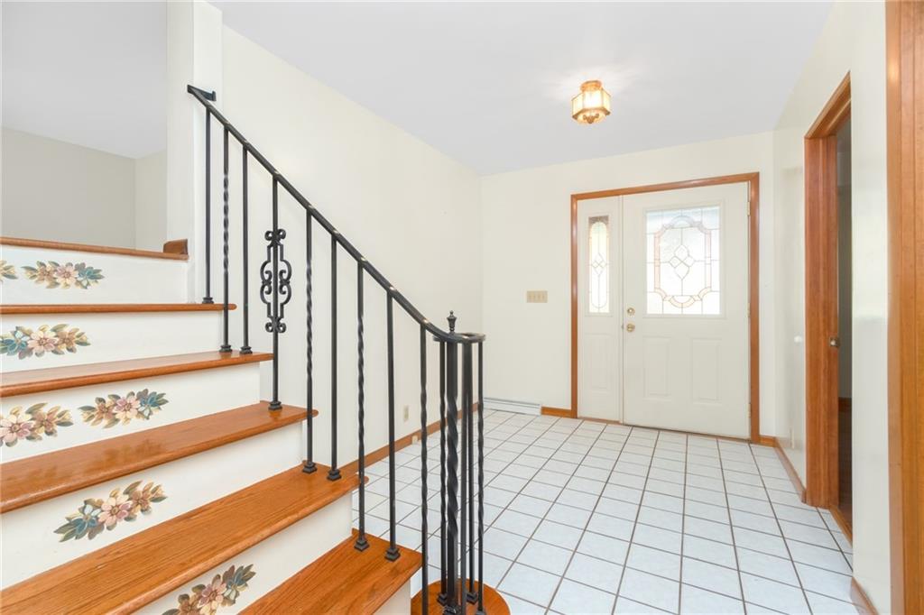 227 Sharon Grange Road Aliquippa, PA 15001 - Photo 8 of 24 Gallery Image 8