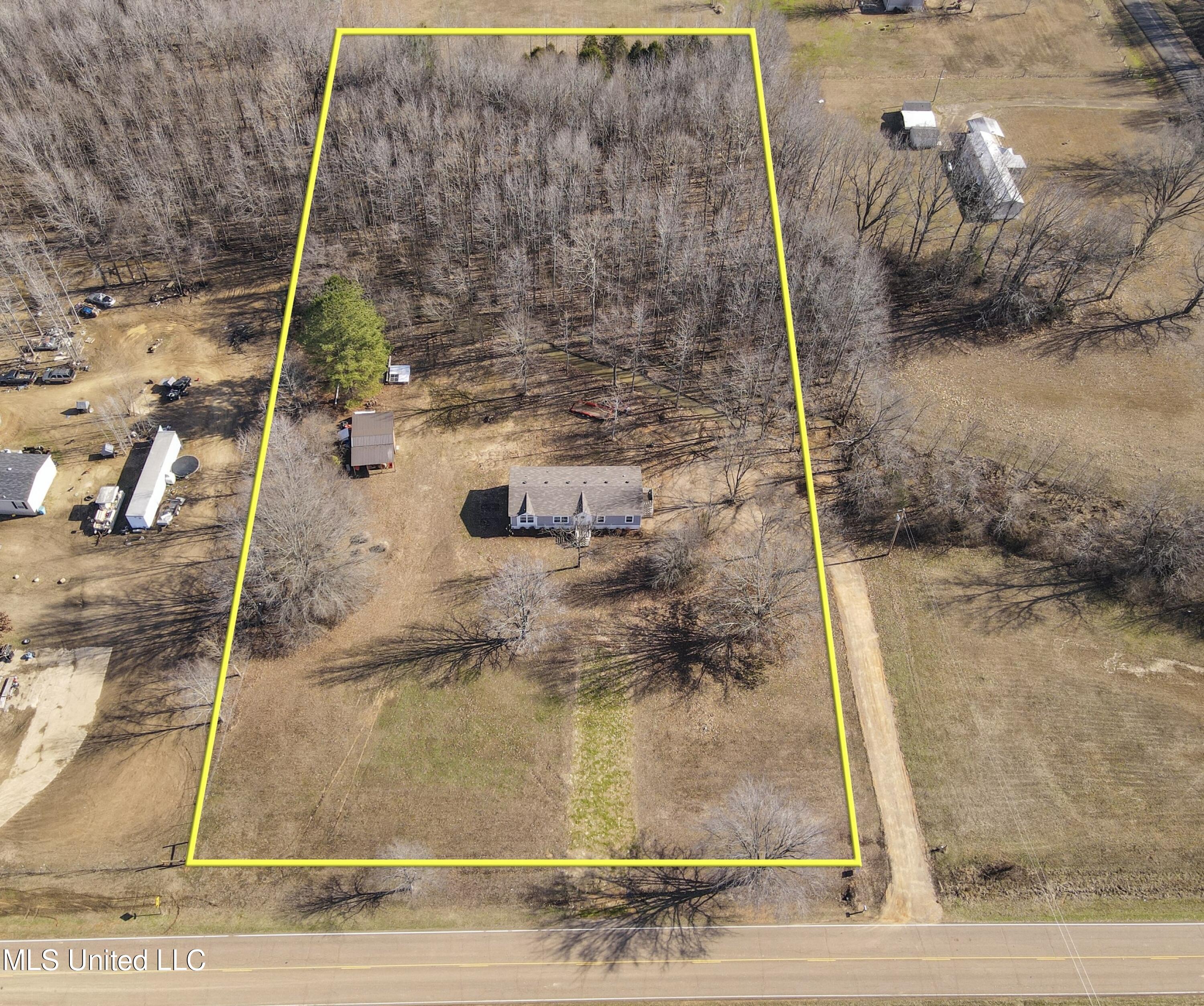 4660 South Red Banks Road Byhalia, MS 38611 - Photo 24 of 27 9FB157DF-449E-493D-846B-EDF3F263E6D6