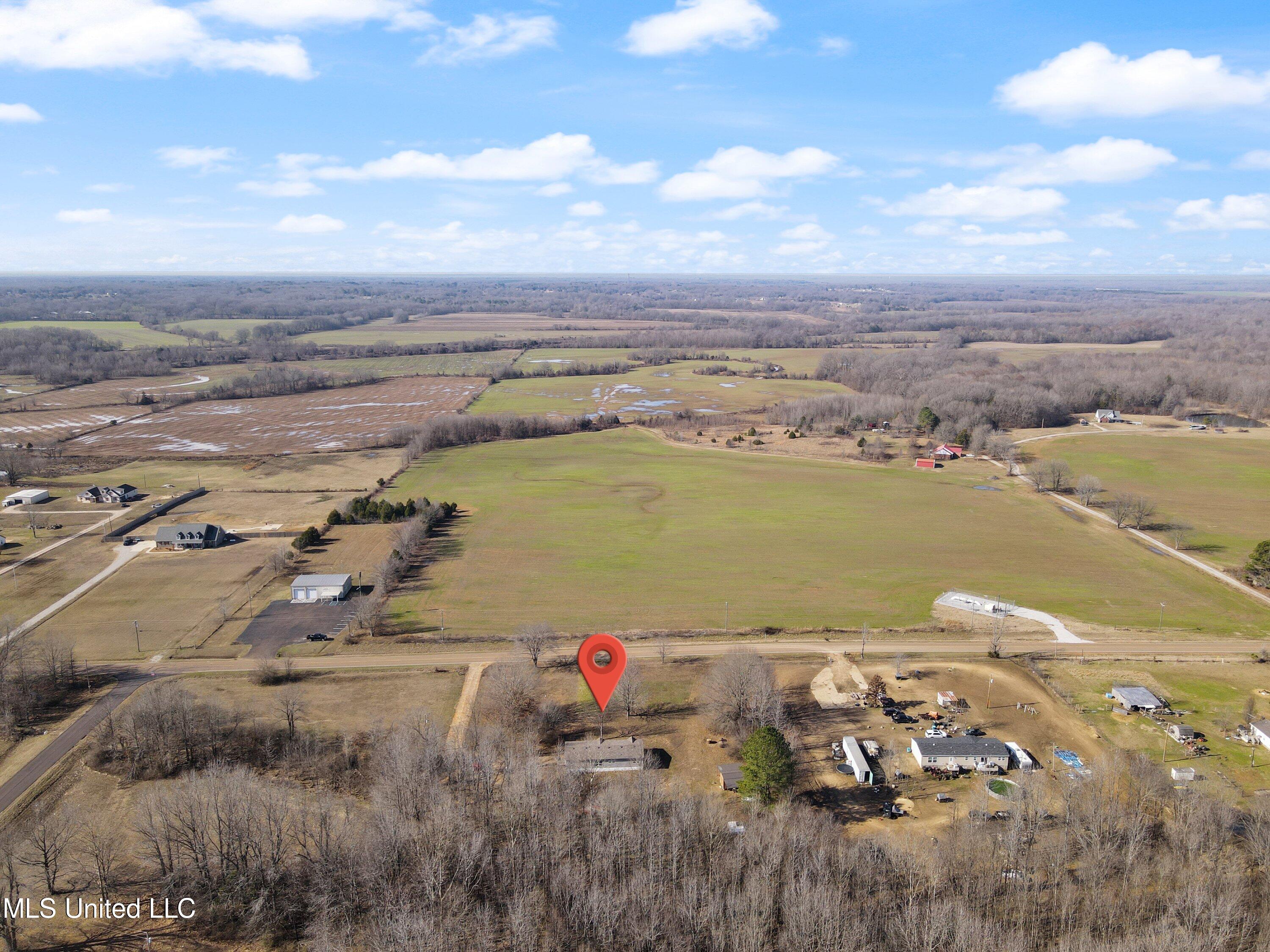 4660 South Red Banks Road Byhalia, MS 38611 - Photo 25 of 27 D0694AA4-F002-4E27-9C67-02ABCCC5FBBD