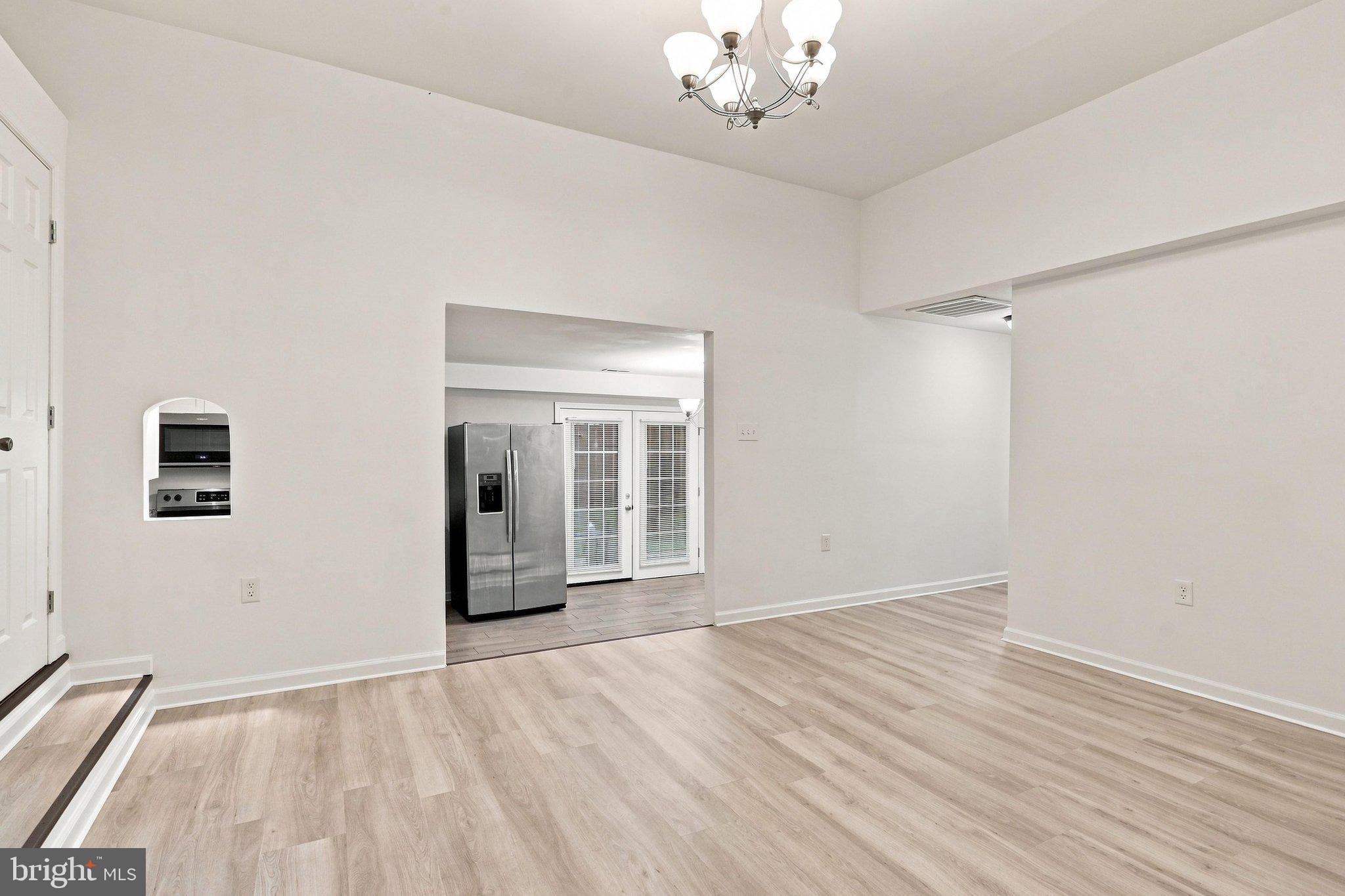 266 Thomson Street Summit Point, WV 25446 - Photo 7 of 51 Gallery Image 7