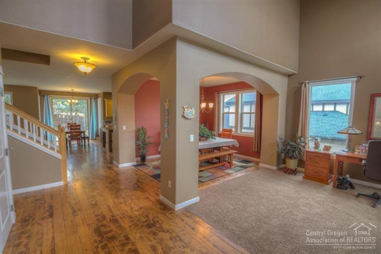 685 Northwest Powell Butte Loop Bend, OR 97703 - Photo 3 of 25 Additional Photo