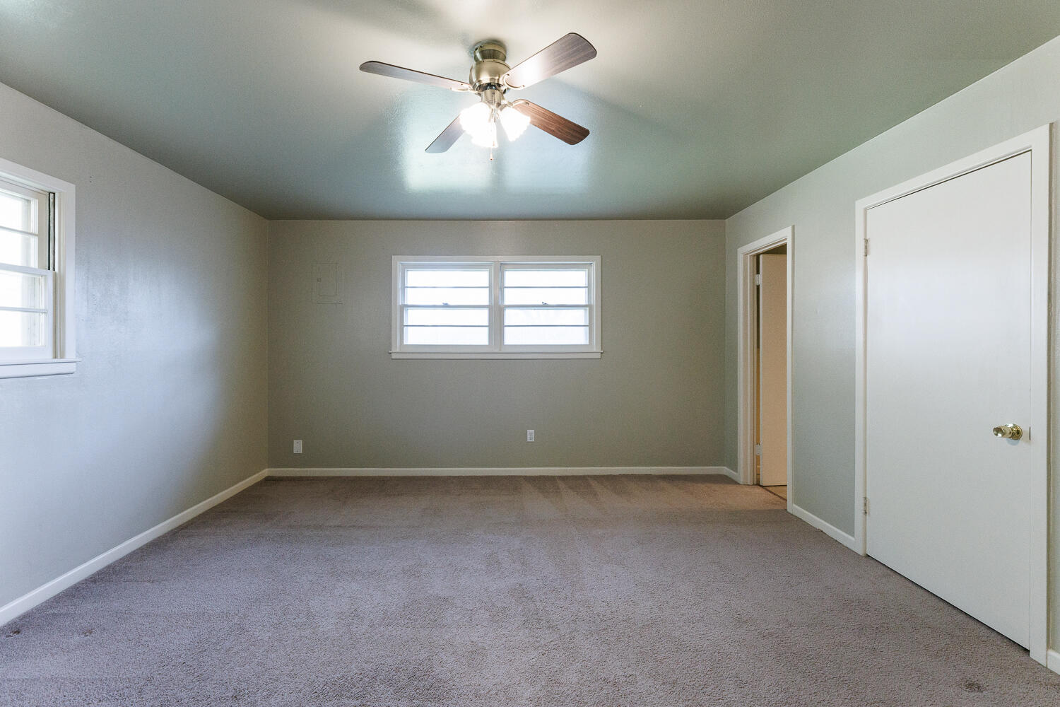 2508 61st Street Lubbock, TX 79413 - Photo 38 of 58 2508 61st-35
