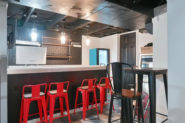 $269,900 | 500 South Pierce Avenue, Appleton, WI 54914