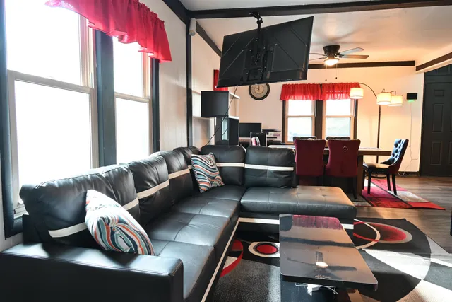 $269,900 | 500 South Pierce Avenue, Appleton, WI 54914