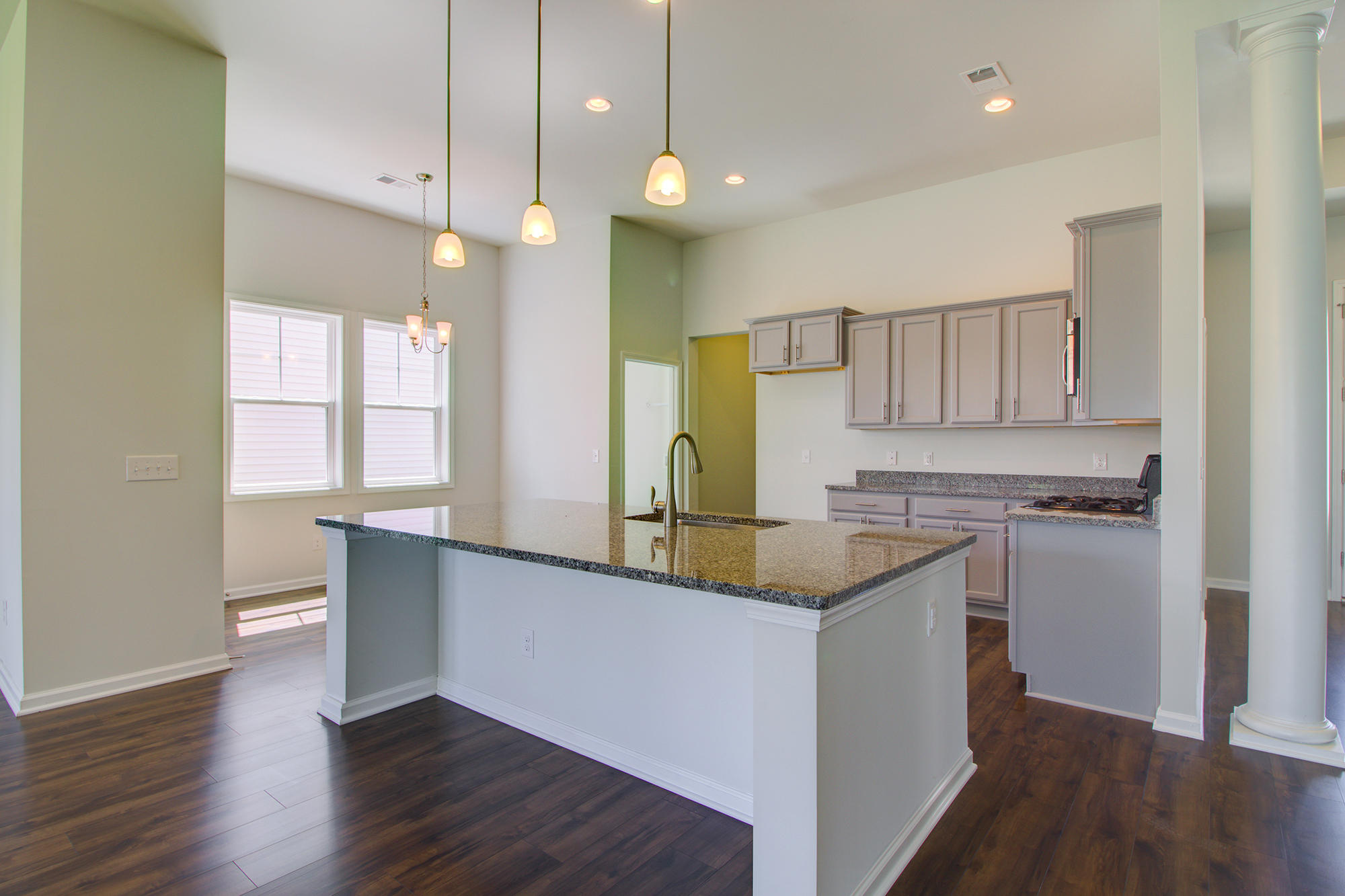 611 Kilarney Road Summerville, SC 29483 - Photo 13 of 52 Set189