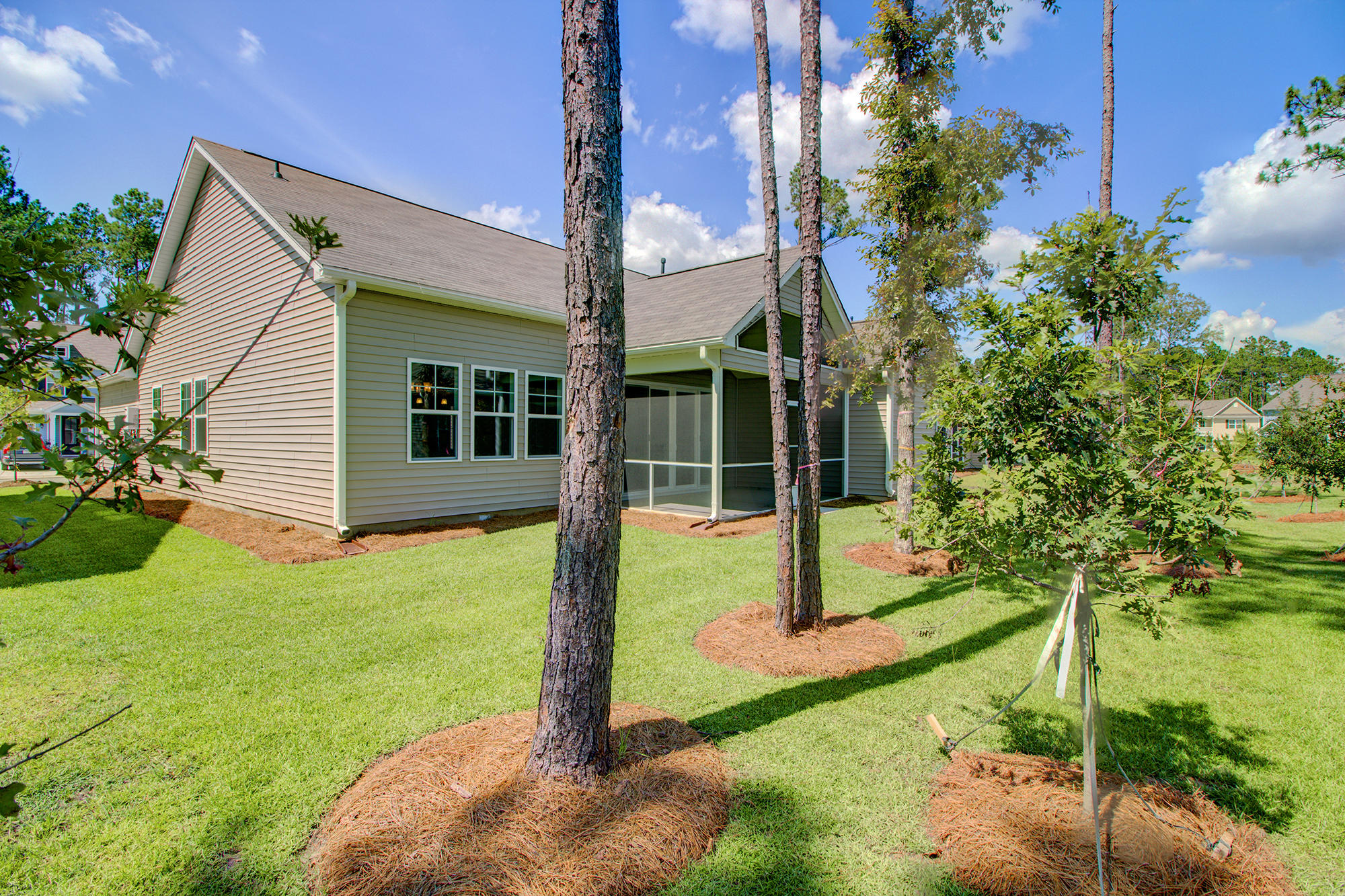 611 Kilarney Road Summerville, SC 29483 - Photo 6 of 52 Set182