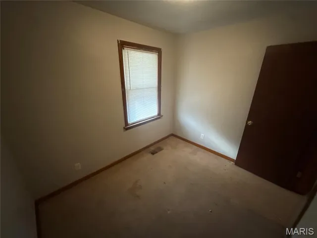 $95,000 | 223 Wiegel Drive, Ferguson, MO 63135